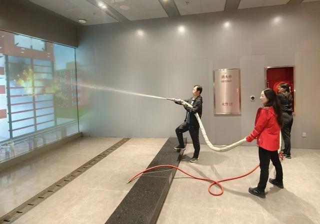 南房集團(tuán)開(kāi)展2024年度消防宣傳月主題活動(dòng)(圖1)