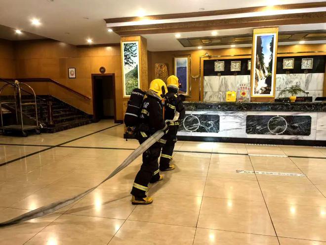 按下“安全鍵”平武消防助力企業(yè)復工復產(chǎn)(圖3)
